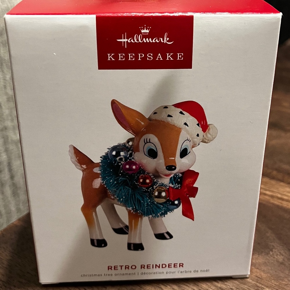 Hallmark Retro Reindeer 2022